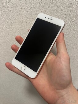 iPhone 8 Plus 256GB Zlata - 2