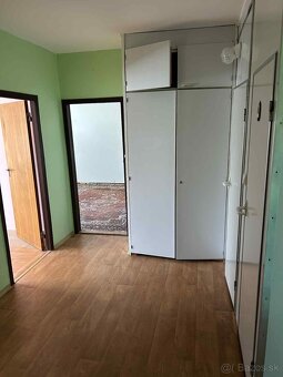 Na predaj 3-izbový byt, Hollého ul., Nové Mesto n/Váhom - 2