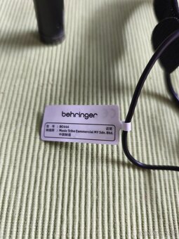 Behringer BC444 - 2