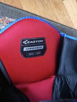 Predám hokejové nohavice Easton Synergy HSX YTH. - 2