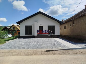 Krásny moderný rodinný dom v obci KAMIENKA pri Humennom - 2