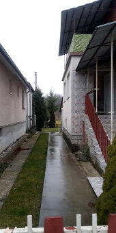 PREDANÉ -Znížená cena - Rodinný dom Sľažany - 2