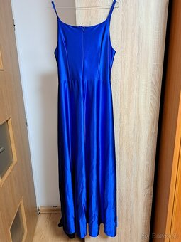 Modré spoločenské šaty - 2