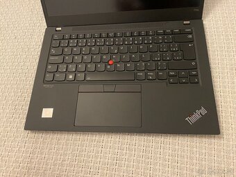 Lenovo ThinkPad T14s Gen 2 - 2