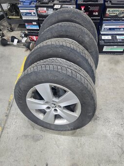 Elektrony s pneu 195/65/R15 - 2