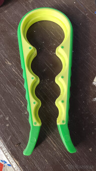 Predám nože,otvárač ,termosky,mlynček na kávu,príbory - 2