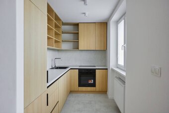 Prenájom 2izbový byt Podhradová - 2