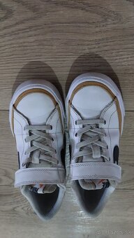Tenisky nike,velkost 31 - 2