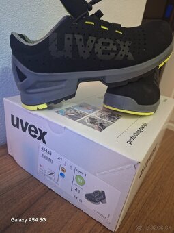 Pracovné topánky UVEX - 2