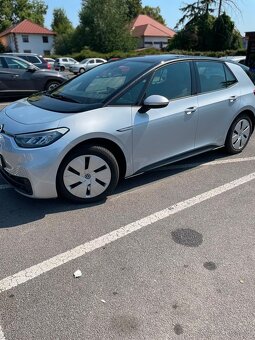Predám Volkswagen ID.3 ( elektromobil ) - 2