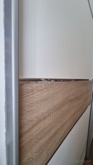 Šatníková skriňa 226 x 223 cm - 2