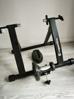 Cyklistický trenažér - 2