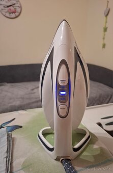 Žehlička Tefal GV 9570 / Vysokotlakový parný generátor Tefal - 2