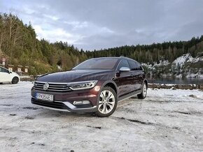 Volkswagen Passat Alltrack 2.0 TDI SCR BMT 4MOTION DSG - 2