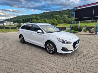 Hyundai i30 cw 1.4 GDi 103kw - 2