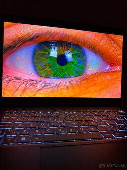 ASUS ZenBook Oled - 2