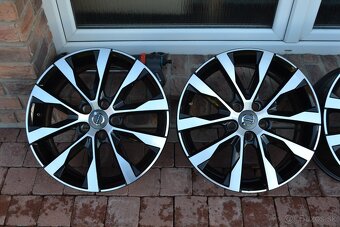 5x108 R17 Hlinikove disky Original VOLVO V40/V60 - 2