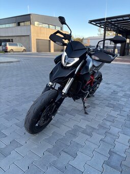 Ducati Hypermotard - 2