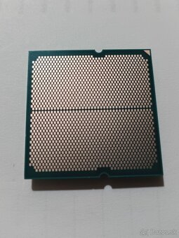 procesor AMD Ryzen 5 8400F - 2