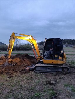 JCB 8052 - 2