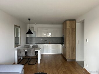 2-izbový byt Ružinov- Bratislava - 2