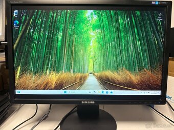 Samsung SyncMaster 2443 - 2