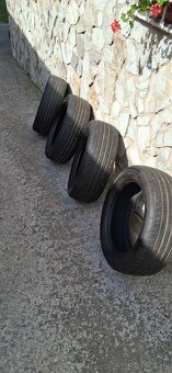 Predám letné gumy v super stave 195/55 R16 - 2
