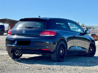 Volkswagen Scirocco 2.0 TSI - 2