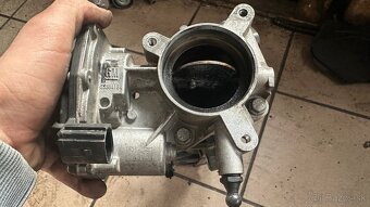 Škrtiaca klapka 2.0 cdti A20DT - 2