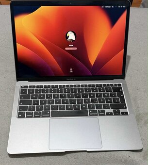Predám MacBook AIR 2020 M1 256GB Space gray Stav Nového - 2