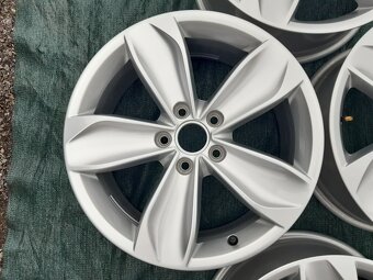 Sada alu kol originál Vw Passat B8 r17 - 2