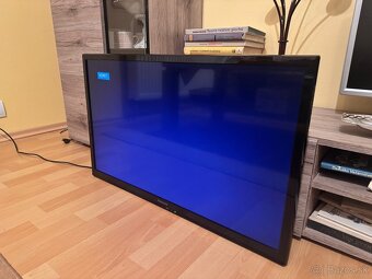 LCD televízor Panasonic TX-L32BL6E (32”) - 2