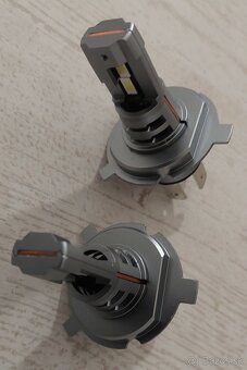 LED žiarovky H4 Xstorm - 2