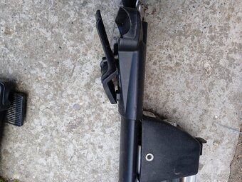 Strešný nosič. uchytenie na lyžiny - 2