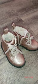 Topánky pre dievčatko (HM, Skechers),, číslo od 21 - 2
