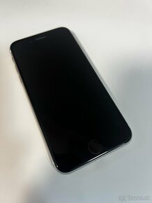 iPhone SE 2020 - 2