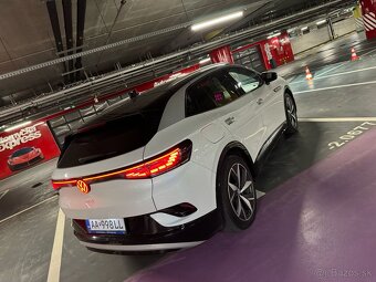 Vimenu alebo predam Volkswagen ID4 2022rok auto nove - 2