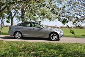 Mercedes-Benz C 220 CDI W204 - 2
