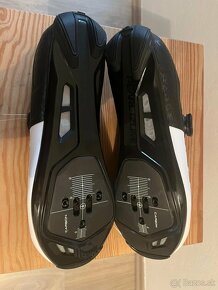 Tretry Pearl izumi veľ.43 - 2