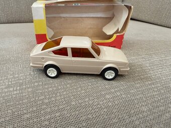 Škoda Rapid - 1:43, Igra - 2