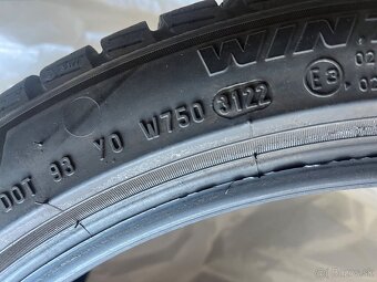 Pirelli Winter Sottozero 245/40 R20 275/35 R20 - 2