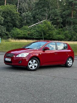 Kia ceed 1.4 77kW benzín 2008 - 2