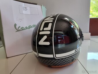 Predám helmu Vespa - 2