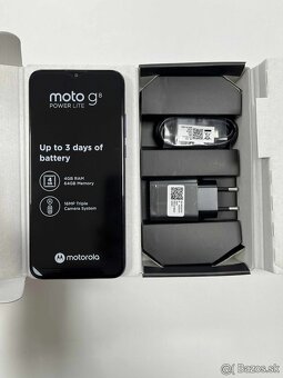 Motorola g8 POWER LITE 4/64GB - 2