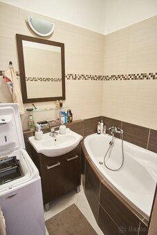 3i BYT BA---KARLOVA VES, DLHÉ DIELY----890 EUR - 2