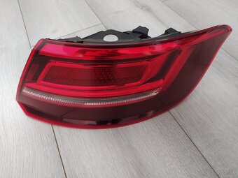 Audi A3 8V sportback zadne svetlo pravé 8V4 - 2