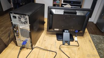 Predam starsi PC Asus Esentio M series - 2
