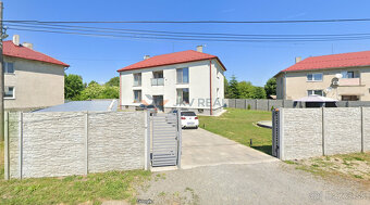 Na prenájom priestranný 3-izb. - 80m² byt s balkónom v Lomni - 2