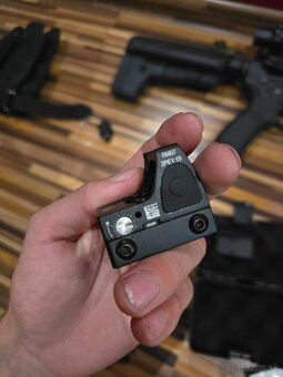 Red dot mieritko (airsoft) - 2