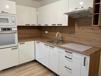 3 izb. byt, OŽVOLDÍKOVA ul., zrek. podľa Vašich predstáv - 2